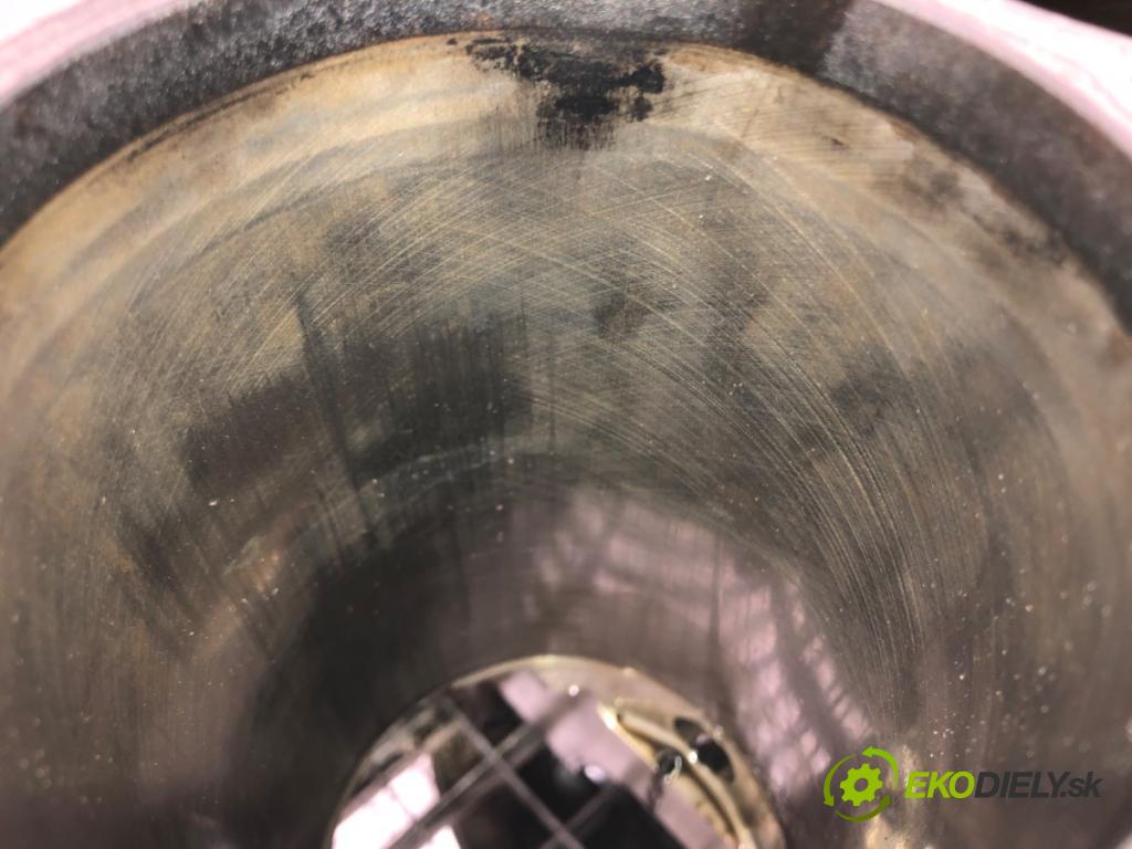 BMW X5 (E70) 2006 - 2013    xDrive 40 d 225 kW [306 KM] olej napędowy 2010 - 2  blok Motor 7799978 N57D30A (Blok motora)