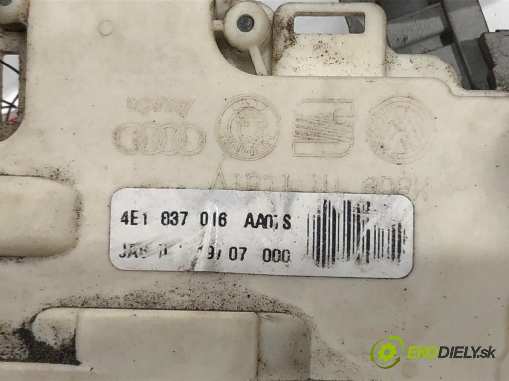 AUDI A8 D3 (4E2, 4E8) 2002 - 2010    3.0 TDI quattro 171 kW [233 KM] olej napędowy 2003  zámok dveře pravý přední část 4E1837016AA
