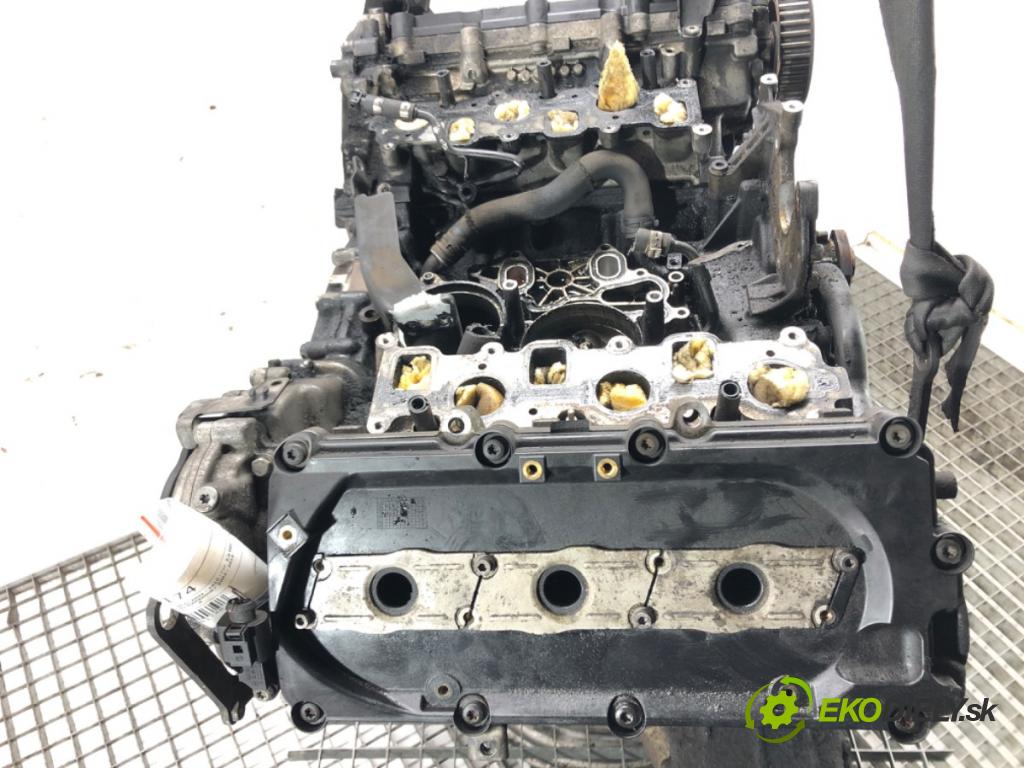 AUDI A8 D3 (4E2, 4E8) 2002 - 2010    3.0 TDI quattro 171 kW [233 KM] olej napędowy 2003  Motor ASB (Motory (kompletné))