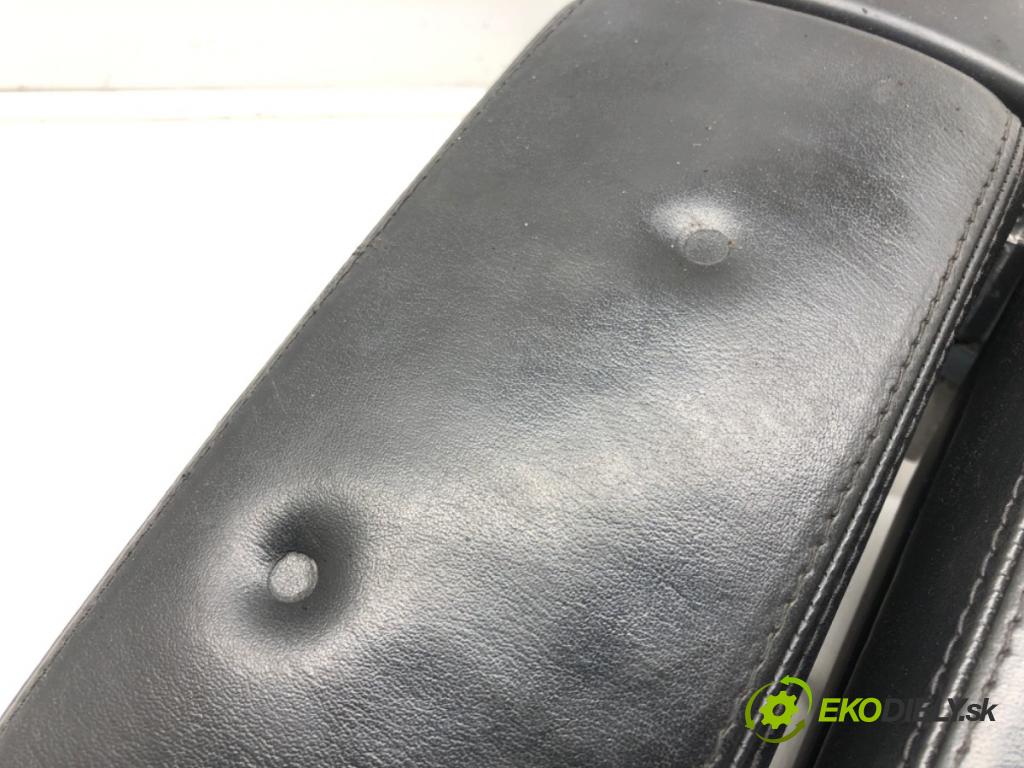 AUDI A8 D3 (4E2, 4E8) 2002 - 2010    3.0 TDI quattro 171 kW [233 KM] olej napędowy 2003  Lakťová opierka 4E0864206AE (Lakťové opierky)