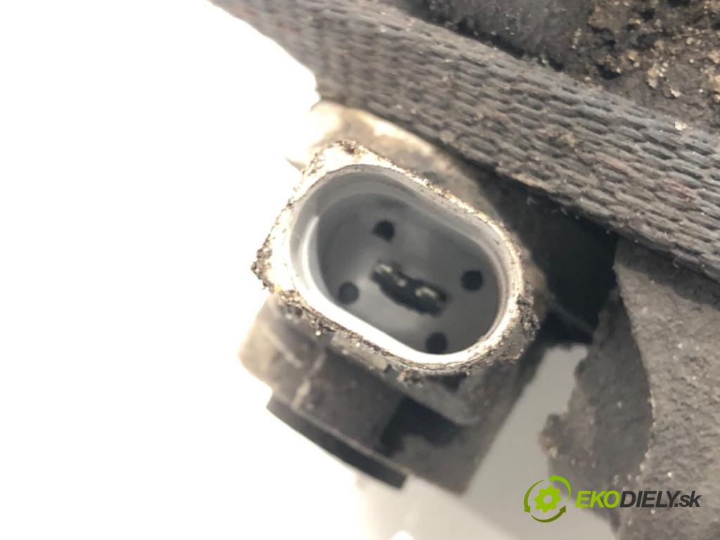 AUDI A8 D3 (4E2, 4E8) 2002 - 2010    3.0 TDI quattro 171 kW [233 KM] olej napędowy 2003  AirBag Motor 4E0399151CD (Držiaky motora)