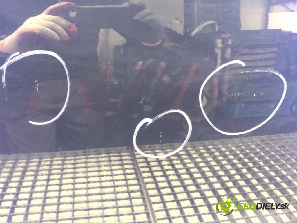 CITROEN C2 liftback 2006 44 kW 1.1 1124 Dvere ľavy predný