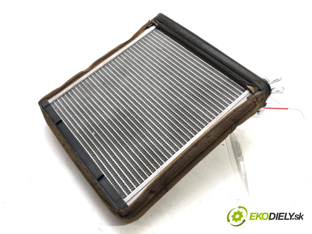 VW PASSAT B6 (3C2) 2005 - 2010    1.6 75 kW [102 KM] benzyna 2005 - 2010  topné těleso radiátor topení  (Radiátory topení)