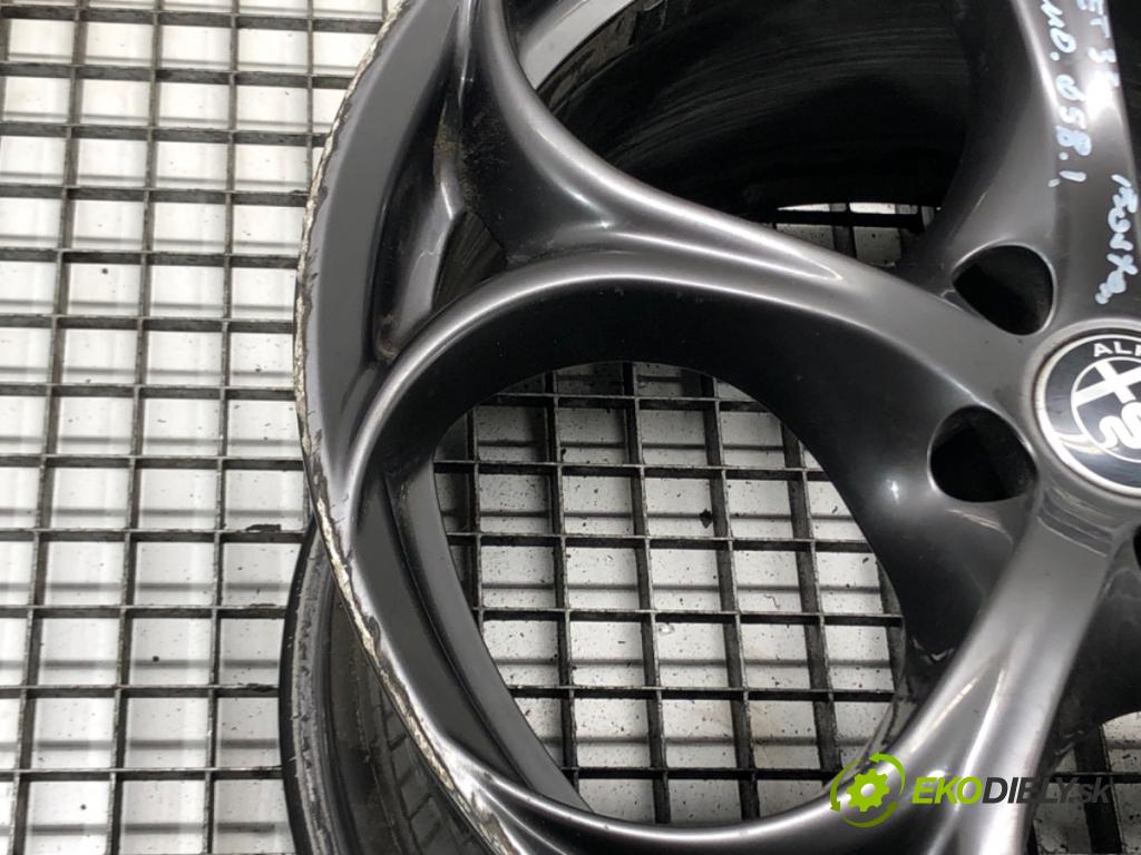 ALFA ROMEO ---    ---  disk 19 9J 5X110: ET33 stred CENTR. 58.1 156158670