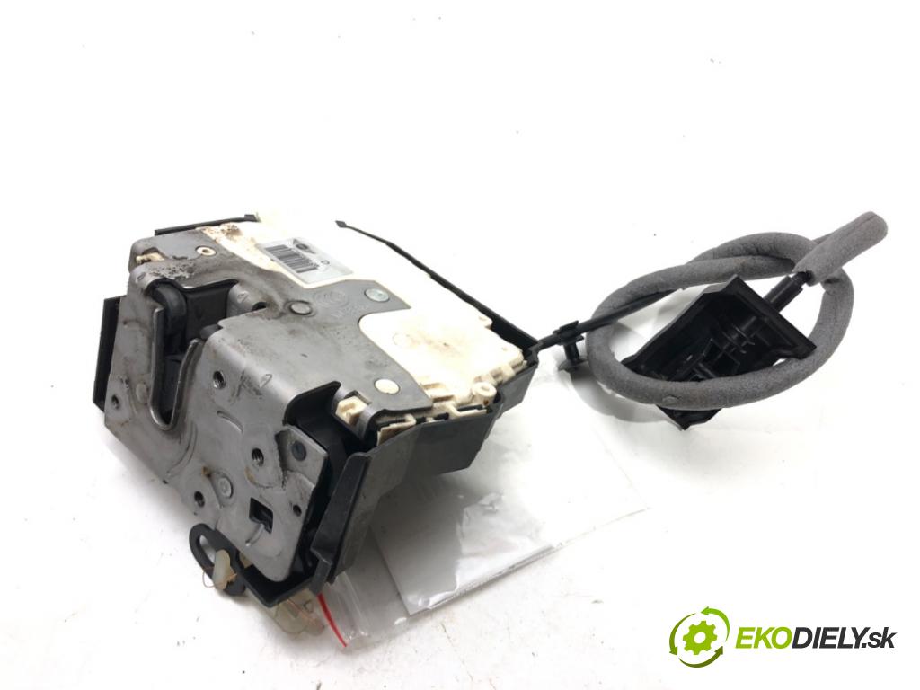 MINI MINI CLUBMAN (R55) 2006 - 2015    Cooper D 82 kW [112 KM] olej napędowy 2010 - 2014  zámok dveře pravý přední část 2752596