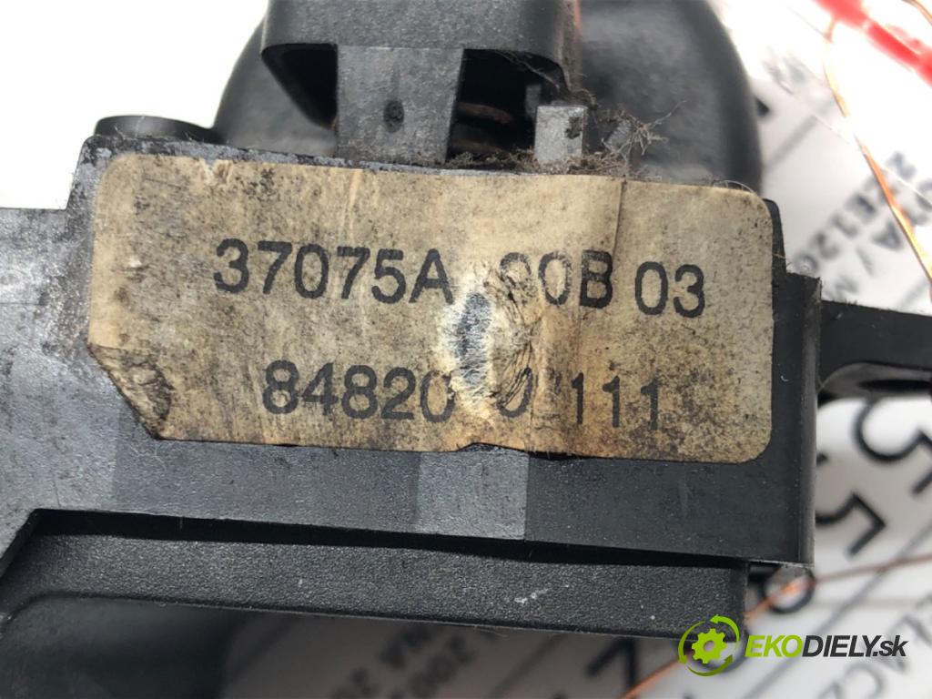 TOYOTA COROLLA (_E12_) 2001 - 2007    1.4 VVT-i (ZZE120_) 71 kW [97 KM] benzyna 2001 - 2  Prepínač okien 54035091 (Prepínače, spínače, tlačidlá a ovládače kúrenia)