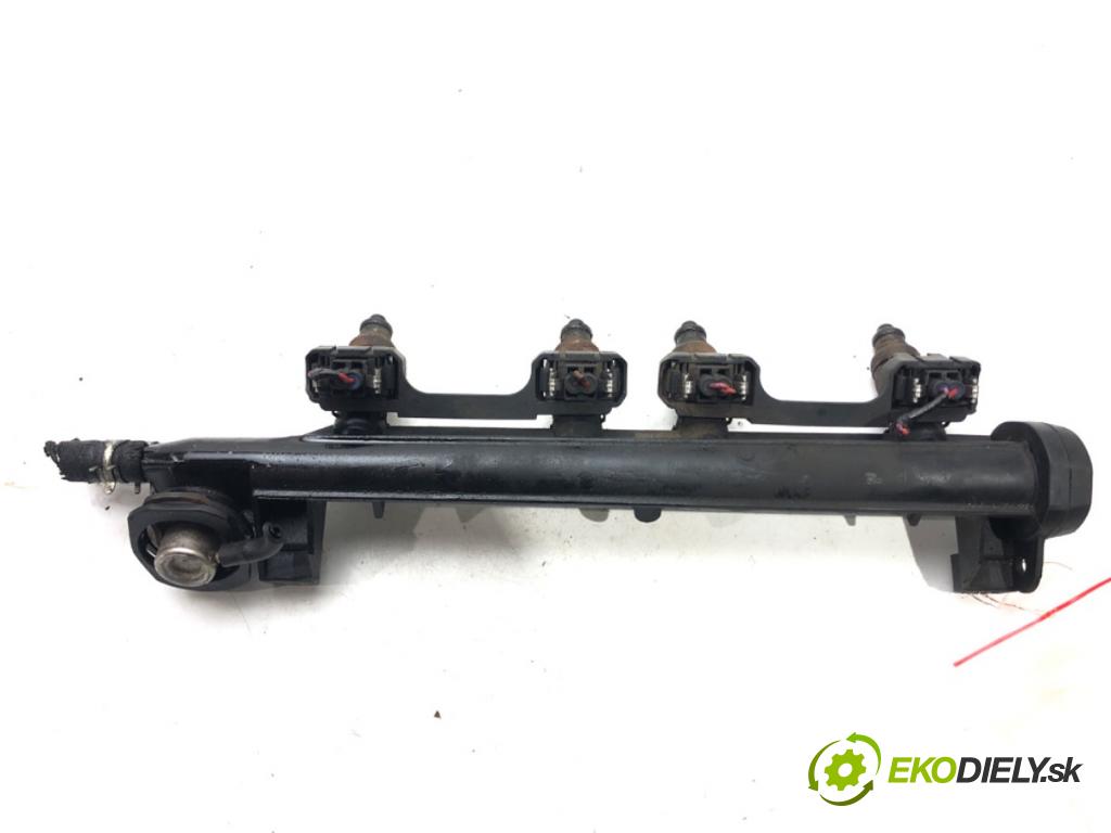 SEAT LEON (1M1) 1999 - 2006    1.6 74 kW [100 KM] benzyna 1999 - 2006  Lišta vstrekovacia 037906031AA (Vstrekovacie lišty)