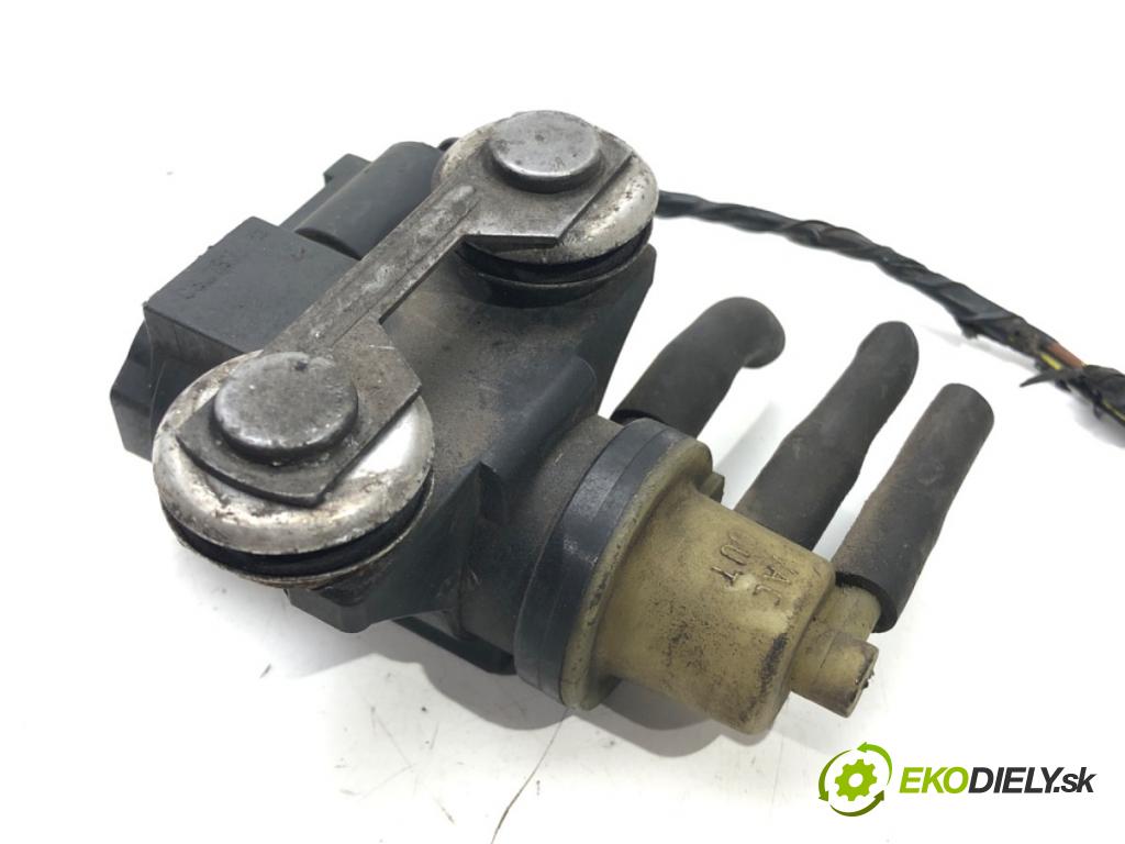 SKODA OCTAVIA II Combi (1Z5) 2004 - 2013    2.0 TDI 103 kW [140 KM] olej napędowy 2005 - 2010  Ventil tlaku 1K0906627A (Ventily)