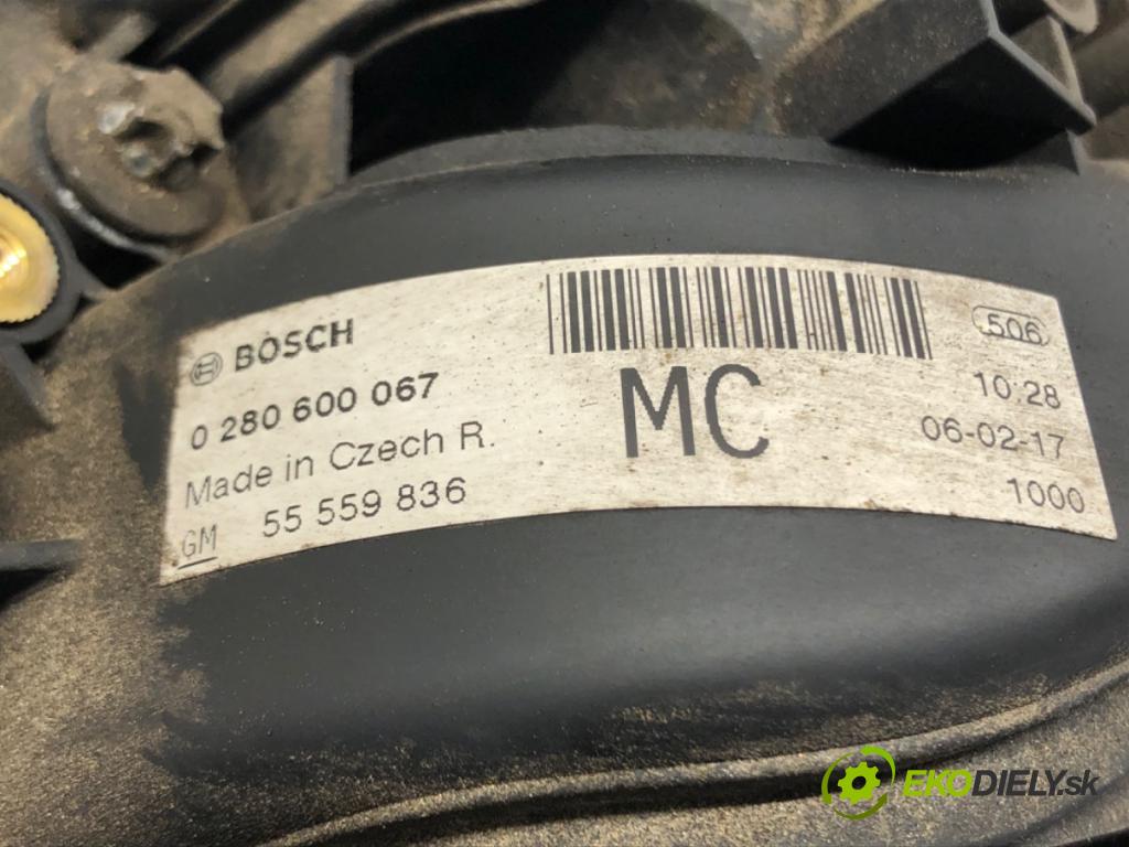 OPEL CORSA C (X01) 2000 - 2009    1.2 Twinport (F08, F68) 59 kW [80 KM] benzyna 2004  Potrubie sacie, sanie 55559836 0280600067 (Sacie potrubia)