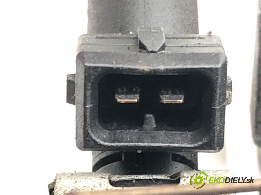 FORD FOCUS II (DA_, HCP, DP) 2004 - 2013    1.6 74 kW [100 KM] benzyna 2004 - 2012  Lišta vstrekovacia 98MF-BC (Vstrekovacie lišty)