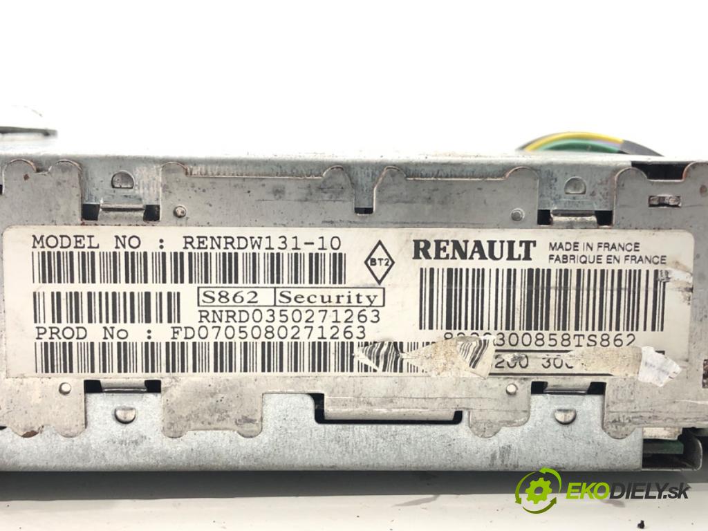 RENAULT SCÉNIC II (JM0/1_) 2003 - 2010    1.9 D 85 kW [116 KM] olej napędowy 2006 - 2008  RADIO 8200300858T (Audio zariadenia)