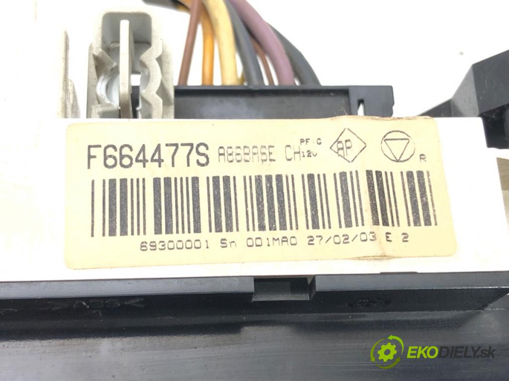 CITROEN C3 I (FC_, FN_) 2002 - 2022    1.1 i 44 kW [60 KM] benzyna 2002 - 2022  Panel ovládaní topení F664477S (Ovládaní topení a přepínače)