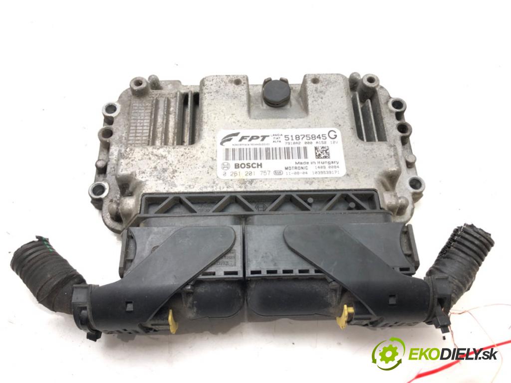 FIAT BRAVO II (198_) 2006 - 2022    1.4 (198AXA1B) 66 kW [90 KM] benzyna 2007 - 2014  riadiaca jednotka Motor 51875845 0261201757 (Riadiace jednotky)