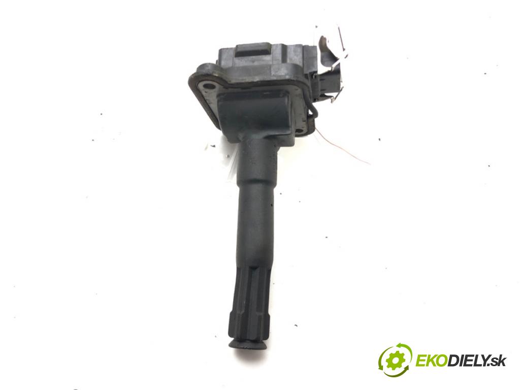 AUDI A4 B5 (8D2) 1994 - 2001    1.8 T 110 kW [150 KM] benzyna 1995 - 2000  Cievka zapaľovacia 058905105 (Zapaľovacie cievky, moduly)