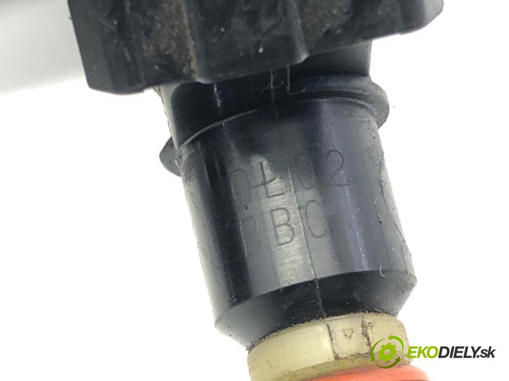 HONDA CIVIC VII Hatchback (EU, EP, EV) 2000 - 2006    1.4 iS (EP1) 66 kW [90 KM] benzyna 2001 - 2005  Lišta vstrekovacia  (Vstrekovacie lišty)