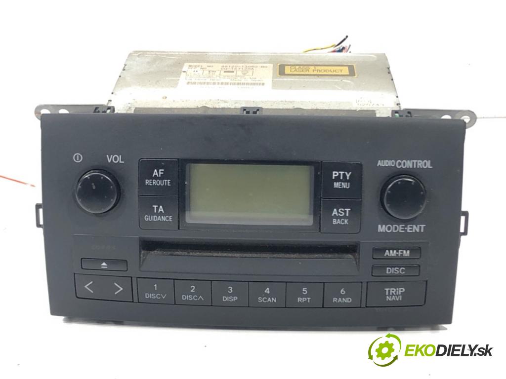TOYOTA COROLLA Verso (_E12_) 2001 - 2007    2.0 D-4D (CDE120_) 66 kW [90 KM] olej napędowy 200  RADIO 86120-13060-B0 (Audio zařízení)