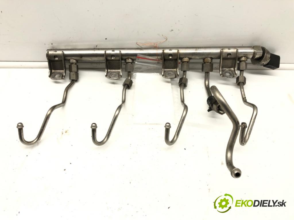 BMW 7 (F01, F02, F03, F04) 2008 - 2015    750 i, Li 300 kW [408 KM] benzyna 2008 - 2012  Lišta vstrekovacia 7547599 (Vstrekovacie lišty)