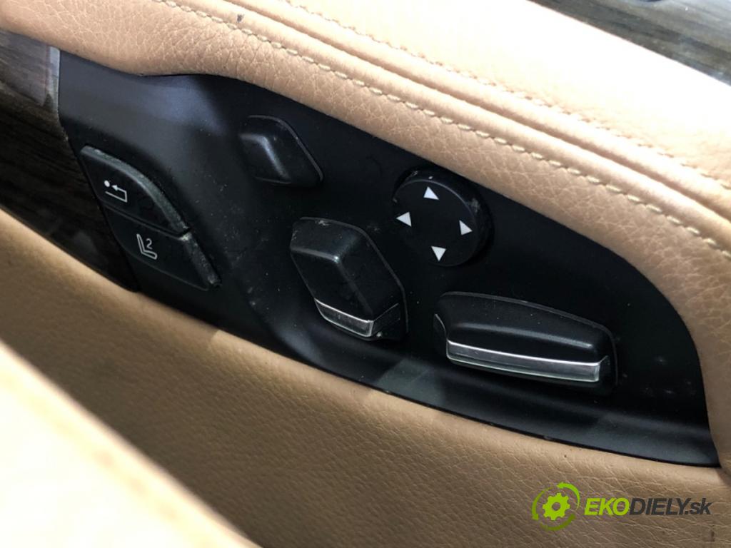 BMW 7 (F01, F02, F03, F04) 2008 - 2015    750 i, Li 300 kW [408 KM] benzyna 2008 - 2012  Sedadlo druhý rad