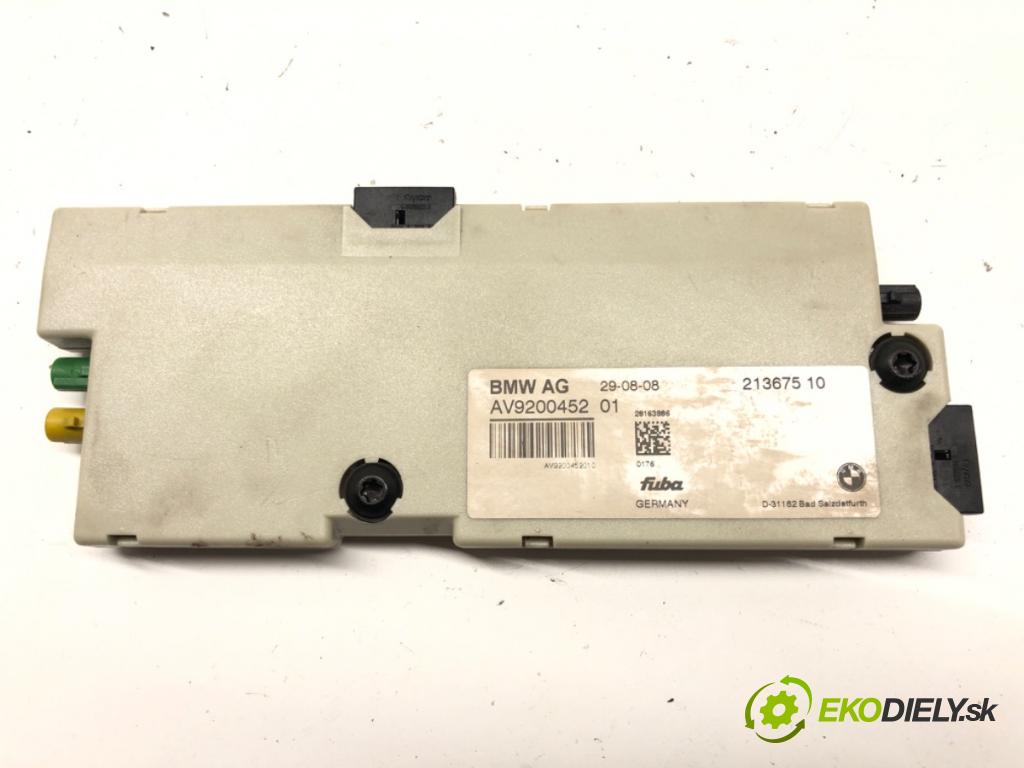 BMW 7 (F01, F02, F03, F04) 2008 - 2015    750 i, Li 300 kW [408 KM] benzyna 2008 - 2012  Zosilňovač Antenní: 9200452 (Zosilňovače)