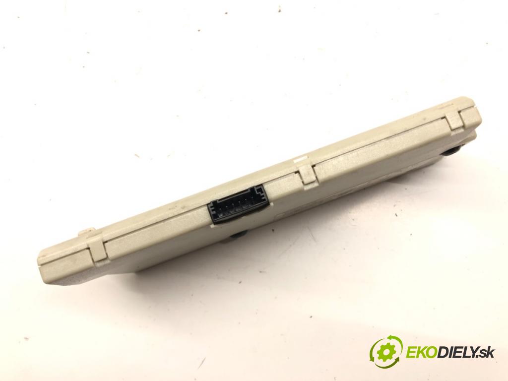 BMW 7 (F01, F02, F03, F04) 2008 - 2015    750 i, Li 300 kW [408 KM] benzyna 2008 - 2012  Zosilňovač Antenní: 9200452 (Zosilňovače)