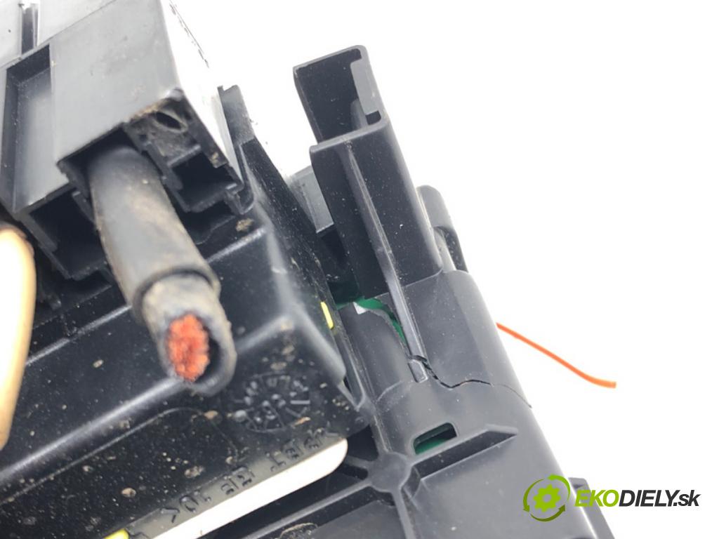 CITROEN C3 I (FC_, FN_) 2002 - 2022    1.4 i 54 kW [73 KM] benzyna 2002 - 2010  Modul BSM 9643498780 (Ostatné)