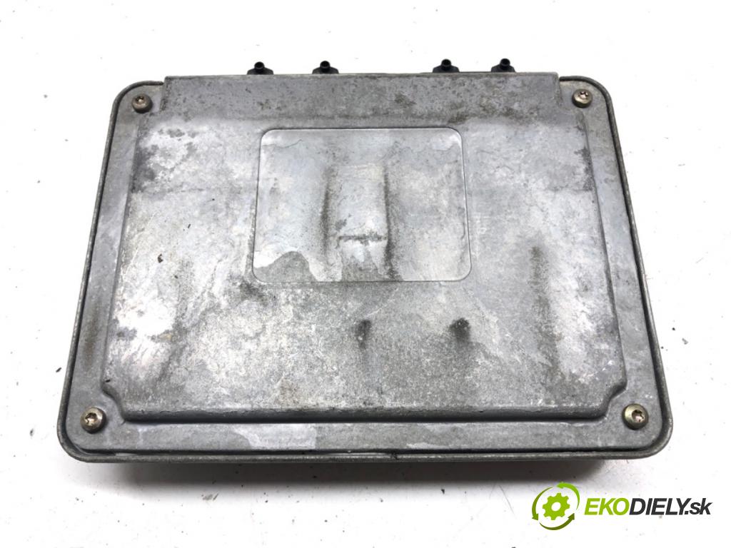 VW GOLF IV (1J1) 1997 - 2008    1.4 16V 55 kW [75 KM] benzyna 1997 - 2004  riadiaca jednotka Motor 036906014AN (Riadiace jednotky)