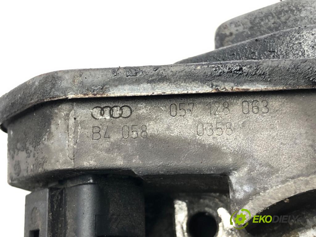 AUDI A8 D3 (4E2, 4E8) 2002 - 2010    4.0 TDI quattro 202 kW [275 KM] olej napędowy 2003  Škrtiaca klapka 057128063 (Škrtiace klapky)