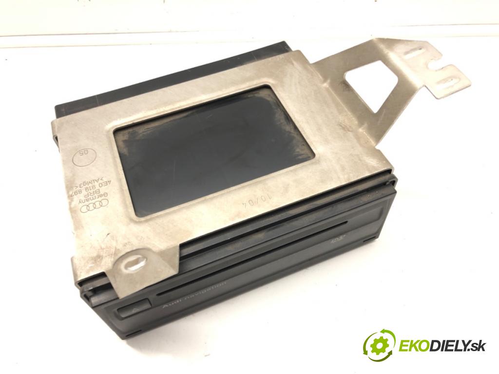 AUDI A8 D3 (4E2, 4E8) 2002 - 2010    4.0 TDI quattro 202 kW [275 KM] olej napędowy 2003  čítač navigácie 4E0919977 (Ostatné)