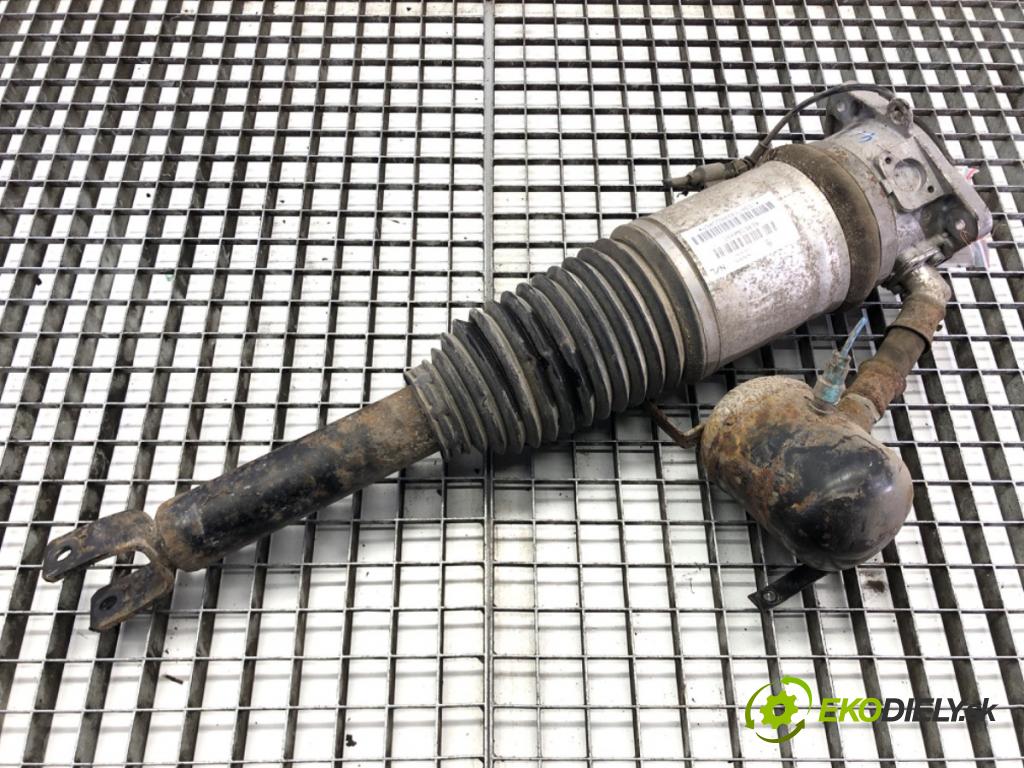 AUDI A8 D3 (4E2, 4E8) 2002 - 2010    4.0 TDI quattro 202 kW [275 KM] olej napędowy 2003  tlumič zadní část pravý 4E0616002E