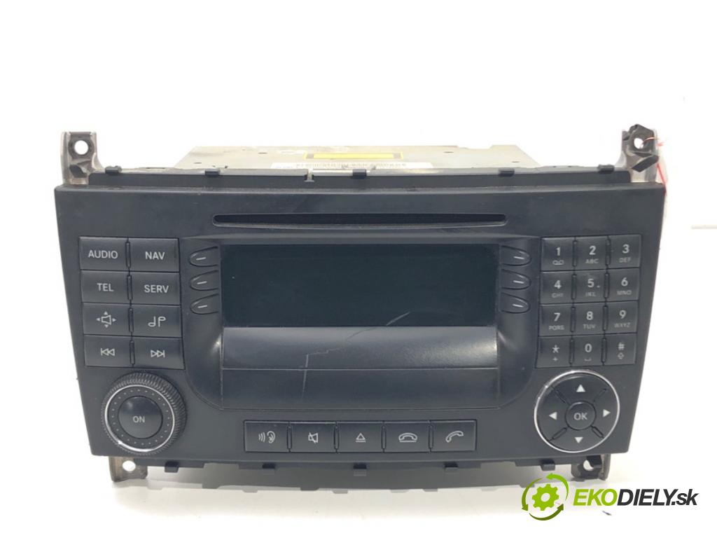 MERCEDES-BENZ KLASA C (W203) 2000 - 2007    C 200 CDI (203.007) 90 kW [122 KM] olej napędowy 2  RADIO A2038703489 (Audio zariadenia)