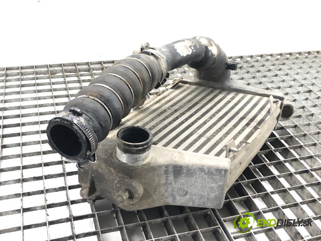 AUDI A8 D3 (4E2, 4E8) 2002 - 2010    4.0 TDI quattro 202 kW [275 KM] olej napędowy 2003  intercooler pravý 4E0145806A (Chladiče nasávaného vzduchu (intercoolery))