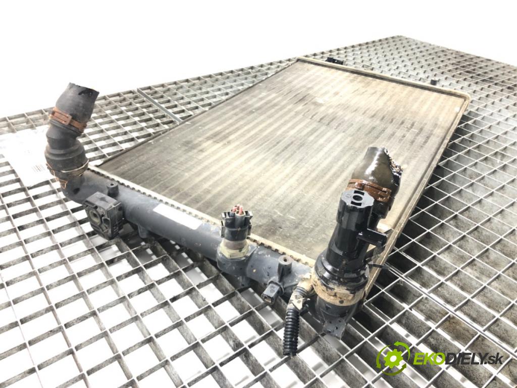 VW GOLF IV (1J1) 1997 - 2008    1.4 16V 55 kW [75 KM] benzyna 1997 - 2004  Chladič vody 1J0121253N (Chladiče vody)