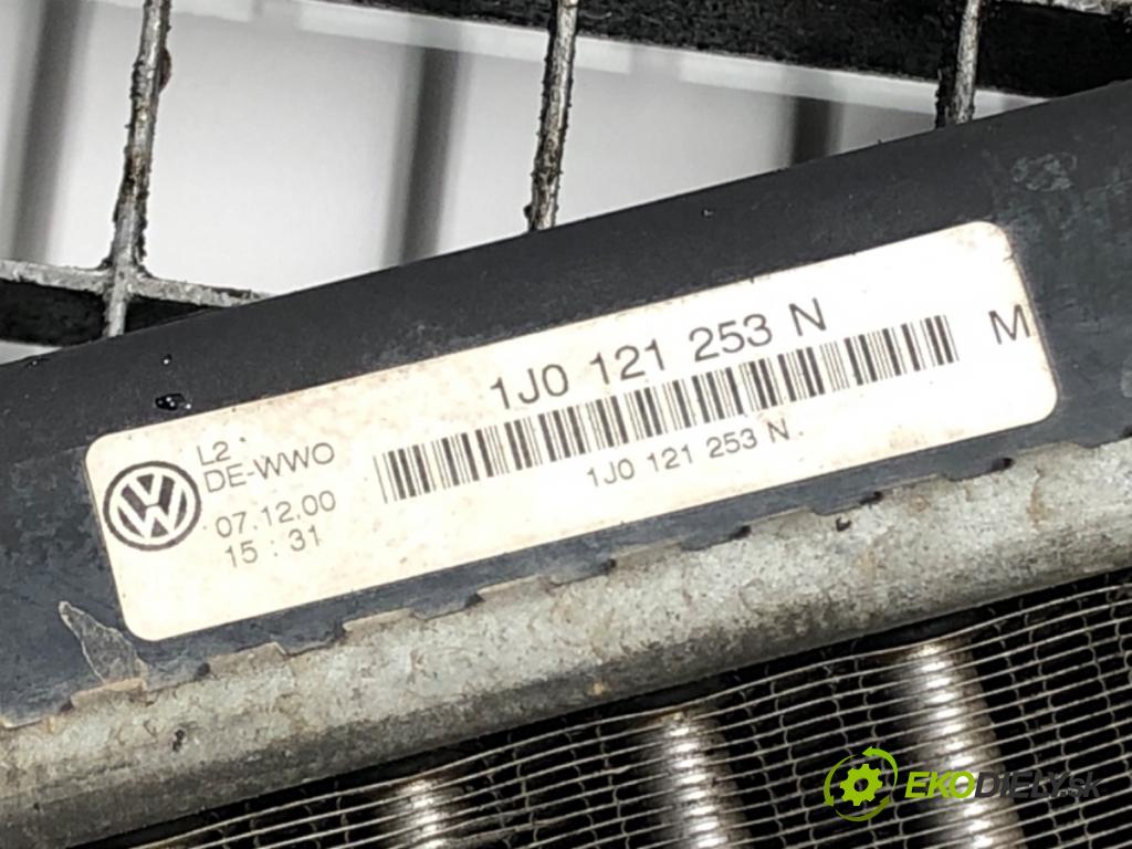 VW GOLF IV (1J1) 1997 - 2008    1.4 16V 55 kW [75 KM] benzyna 1997 - 2004  Chladič vody 1J0121253N (Chladiče vody)