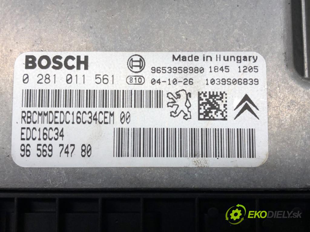 CITROEN C5 II (RC_) 2004 - 2022    1.6 HDi (RC8HZB) 80 kW [109 KM] olej napędowy 2004  řídící jednotka motora 9656974780 (Řídící jednotky)