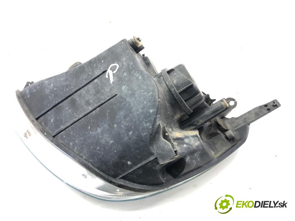 FORD FIESTA V (JH_, JD_) 2001 - 2014    1.4 TDCi 50 kW [68 KM] olej napędowy 2001 - 2008  Svetlomet pravy predný