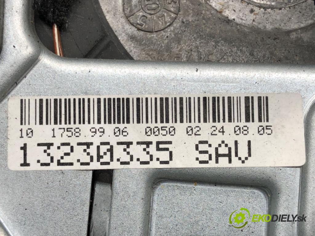 OPEL ZAFIRA B Nadwozie pełne/minivan (A05) 2005 - 2015    1.8 VAN (M75) 103 kW [140 KM] benzyna 2005 - 2015  Volant 13230335 (Volanty)