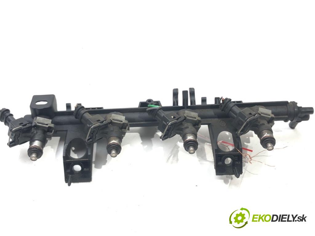 RENAULT MODUS / GRAND MODUS (F/JP0_) 2004 - 2022    1.2 (JP0C, JP0K, FP0C, FP0K, FP0P, JP0P, JP0T) 55   Lišta vstrekovacia 8200286064 (Vstrekovacie lišty)