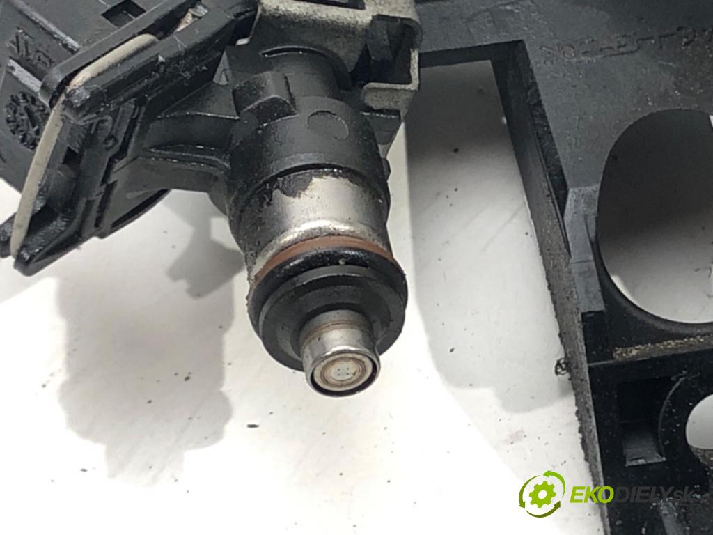 RENAULT MODUS / GRAND MODUS (F/JP0_) 2004 - 2022    1.2 (JP0C, JP0K, FP0C, FP0K, FP0P, JP0P, JP0T) 55   Lišta vstrekovacia 8200286064 (Vstrekovacie lišty)