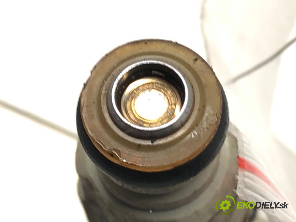 KIA PICANTO II (TA) 2011 - 2017    1.0 49 kW [67 KM] benzyna 2011 - 2017  Lišta vstrekovacia 35310-04000 (Vstrekovacie lišty)