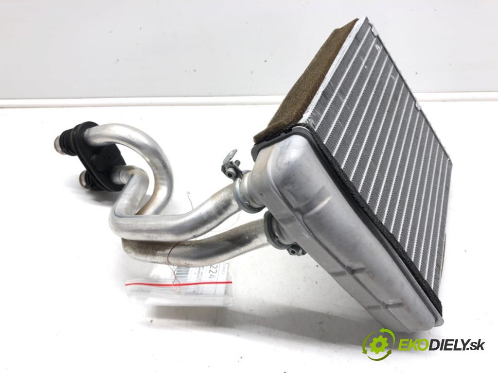 VW GOLF V Variant (1K5) 2007 - 2009    1.9 TDI 77 kW [105 KM] olej napędowy 2007 - 2009  Výhrevné teleso, radiátor kúrenia 1K0819031A (Radiátory kúrenia)