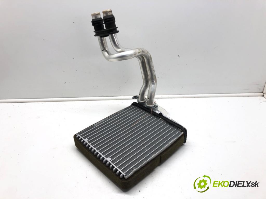 VW GOLF V Variant (1K5) 2007 - 2009    1.9 TDI 77 kW [105 KM] olej napędowy 2007 - 2009  Výhrevné teleso, radiátor kúrenia 1K0819031A (Radiátory kúrenia)