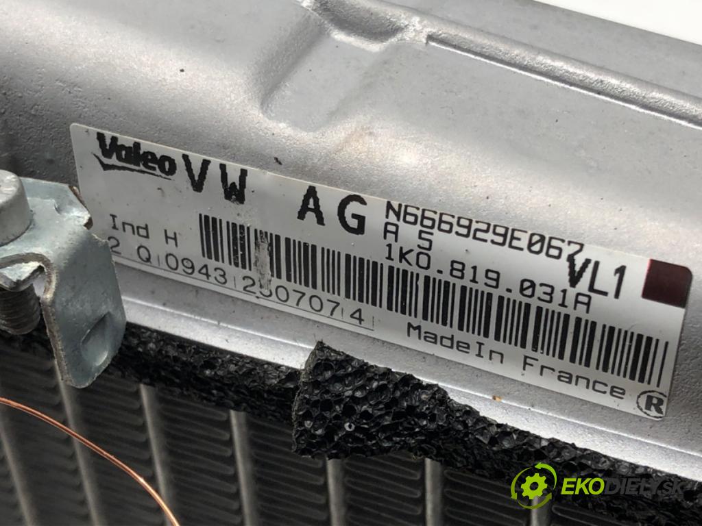 VW GOLF V Variant (1K5) 2007 - 2009    1.9 TDI 77 kW [105 KM] olej napędowy 2007 - 2009  Výhrevné teleso, radiátor kúrenia 1K0819031A (Radiátory kúrenia)