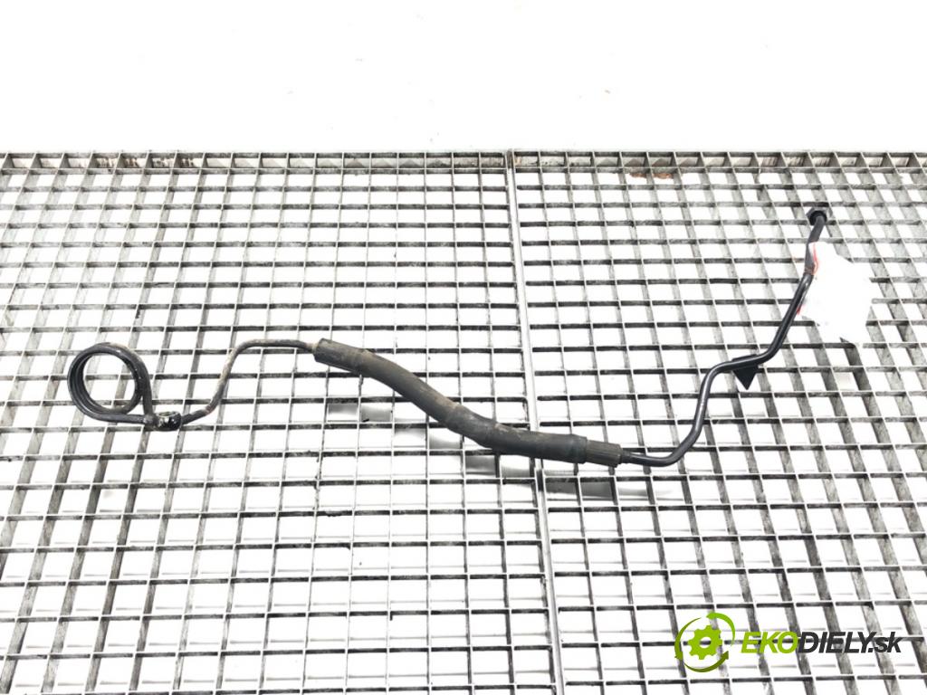 AUDI A4 B6 Avant (8E5) 2000 - 2005    3.0 quattro 162 kW [220 KM] benzyna 2001 - 2004  hadica servočerpadlo  (Rúrky, hadice servočerpadla)