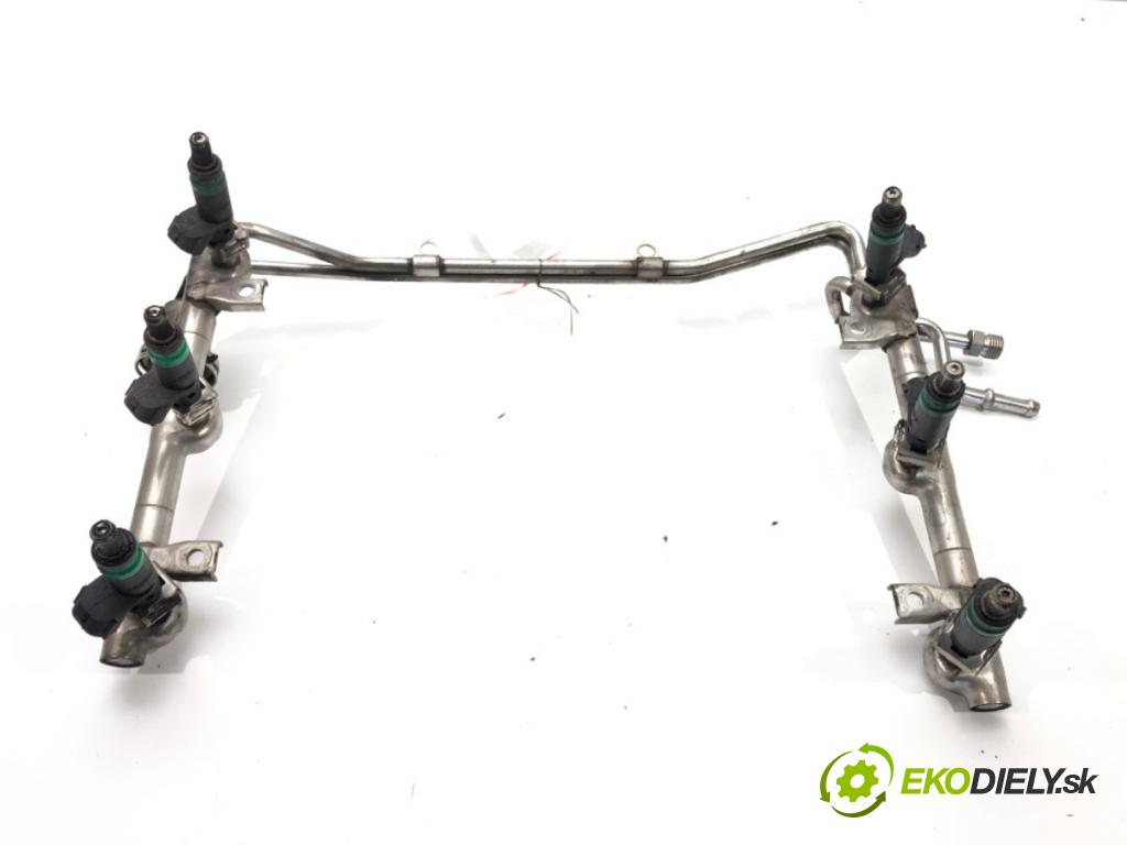 AUDI A4 B6 Avant (8E5) 2000 - 2005    3.0 quattro 162 kW [220 KM] benzyna 2001 - 2004  Lišta vstrekovacia 0280160575 (Vstrekovacie lišty)