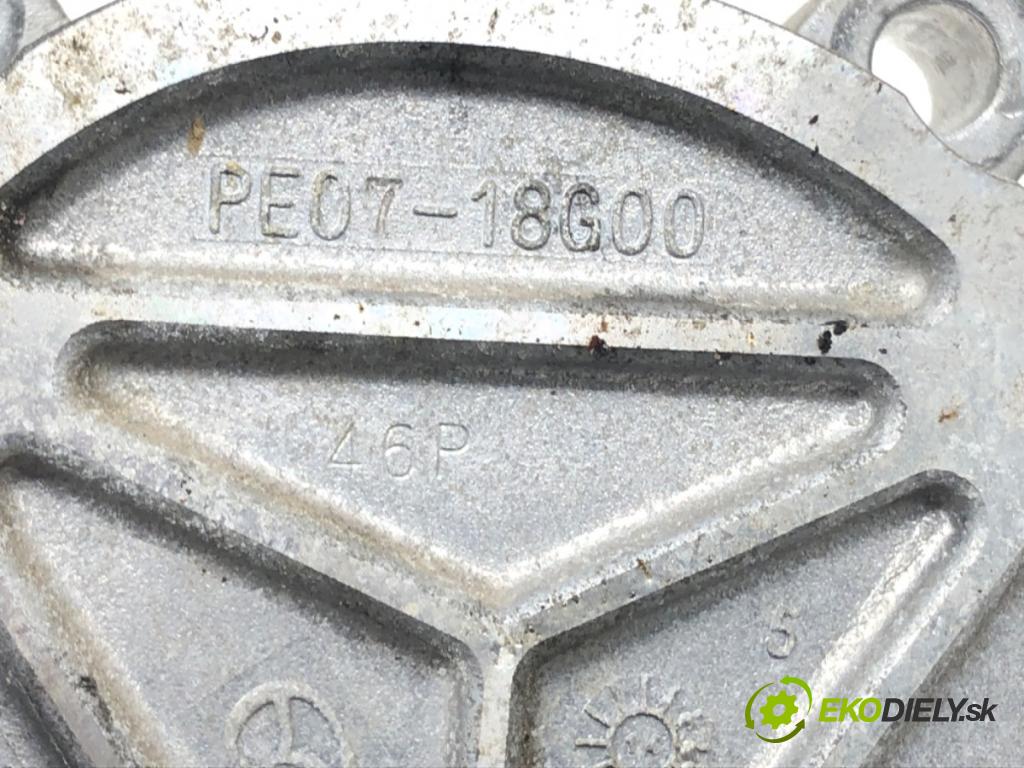 MAZDA 3 (BM, BN) 2013 - 2022    2.0 88 kW [120 KM] benzyna 2013 - 2022  pumpa vakuová PE07-18G00