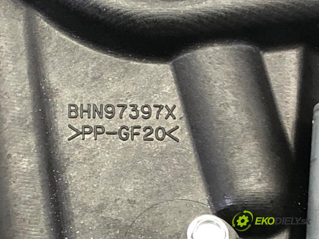 MAZDA 3 (BM, BN) 2013 - 2022    2.0 88 kW [120 KM] benzyna 2013 - 2022  mechanismus okna levý zadní část BHN97397X