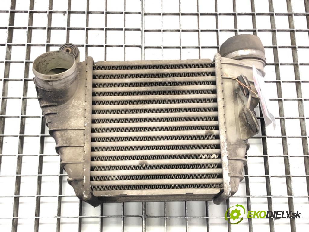 AUDI A3 (8L1) 1996 - 2006    1.8 T 110 kW [150 KM] benzyna 1996 - 2003  intercooler 1J0145805D (Chladiče nasávaného vzduchu (intercoolery))