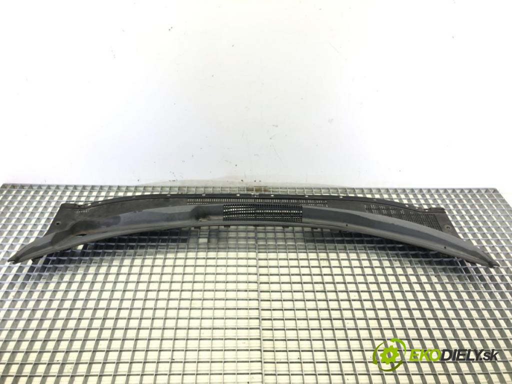 KIA SPORTAGE II (JE_, KM) 2004 - 2022    2.0 CRDi 110 kW [150 KM] olej napędowy 2007 - 2022  Torpédo, plast pod čelné okno 86150-0Z000 (Torpéda)