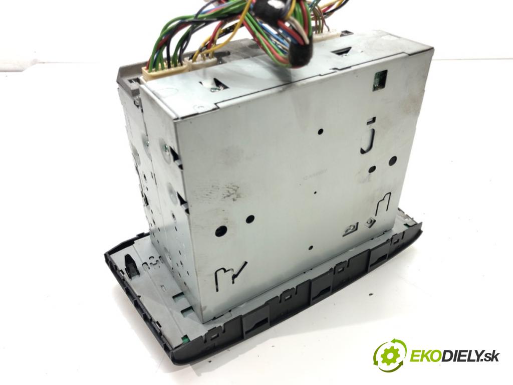 TOYOTA AVENSIS Kombi (_T25_) 2003 - 2008    2.0 D-4D (ADT250_) 93 kW [126 KM] olej napędowy 20  RADIO 86120-05130 (Audio zariadenia)