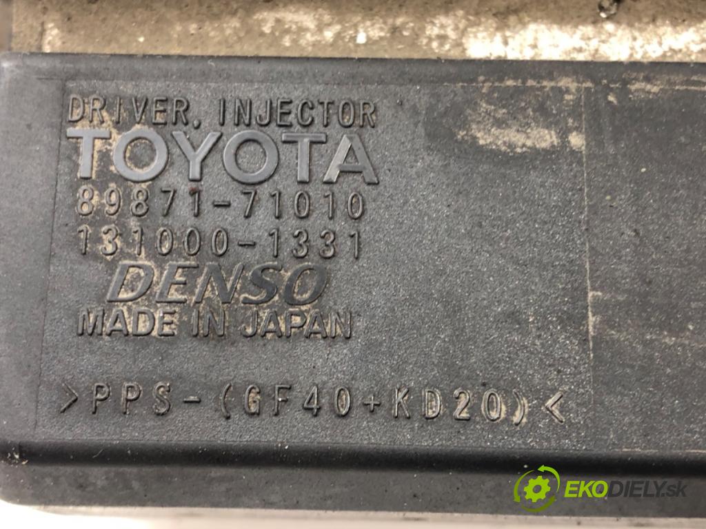 TOYOTA AVENSIS Kombi (_T25_) 2003 - 2008    2.0 D-4D (ADT250_) 93 kW [126 KM] olej napędowy 20  Modul VSTREKOVAČE: 89871-71010